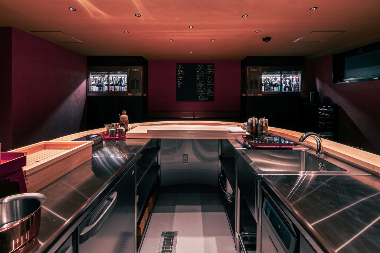 日本酒セラー 食堂まん真様